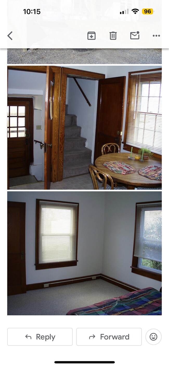 Building Photo - 103 Robinson St
