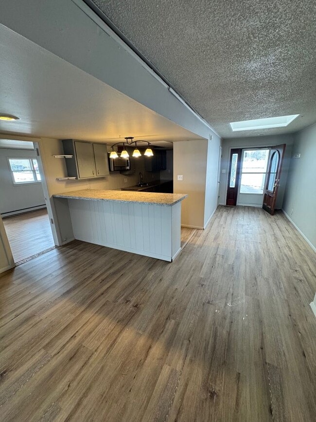 Foto del edificio - 1008 Reed Rd