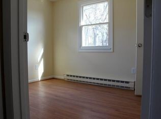 Foto del edificio - 346 Brown St