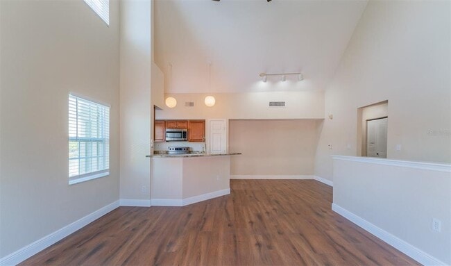 Building Photo - 10568 Windsor Lake Ct