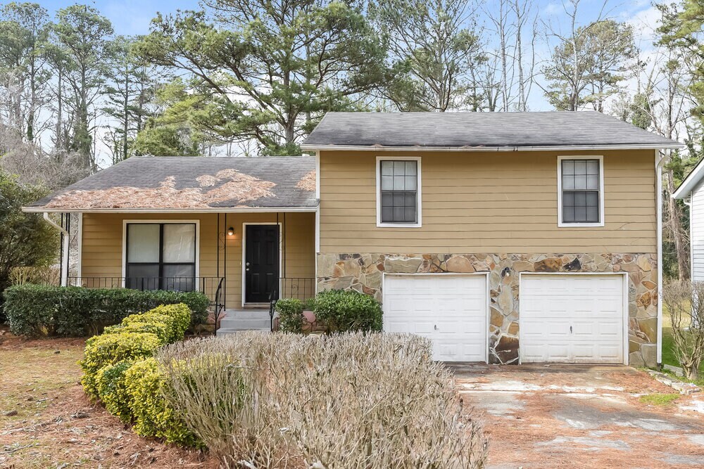 Foto principal - 2465 Fairway Cir SW