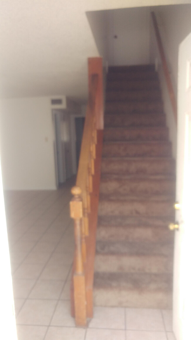 Foto del edificio - 120 Oak Ridge Ave