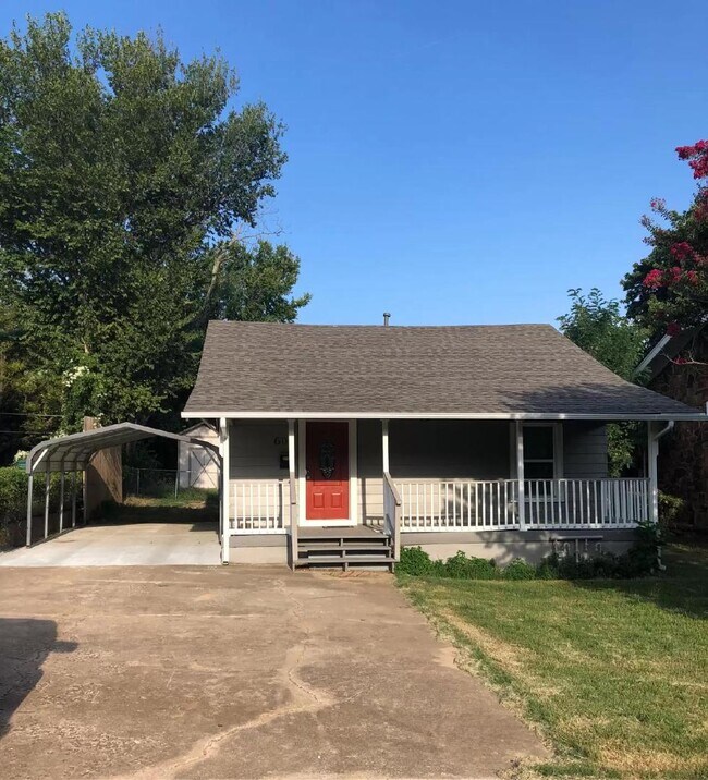 Building Photo - 603 N McKinley Ave