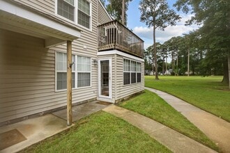Building Photo - 5013 Thatcher Way