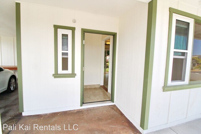 Foto del edificio - 3 br, 2 bath House - 588 Waikala Street