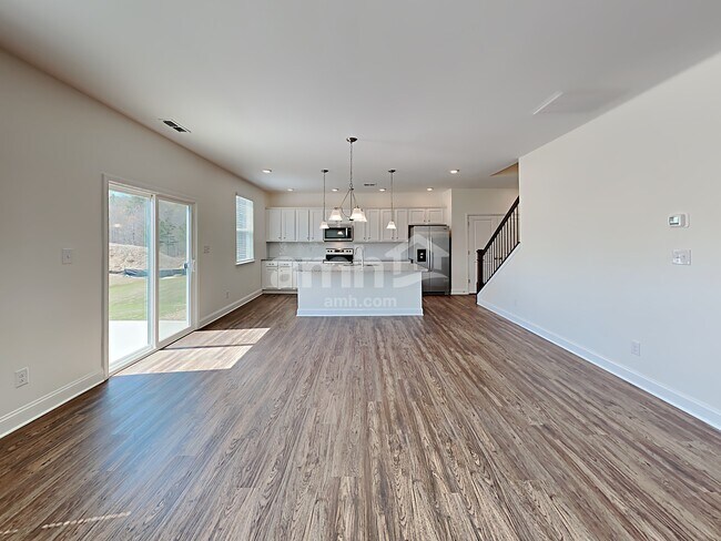 Foto del edificio - 3213 Pinemount Rd