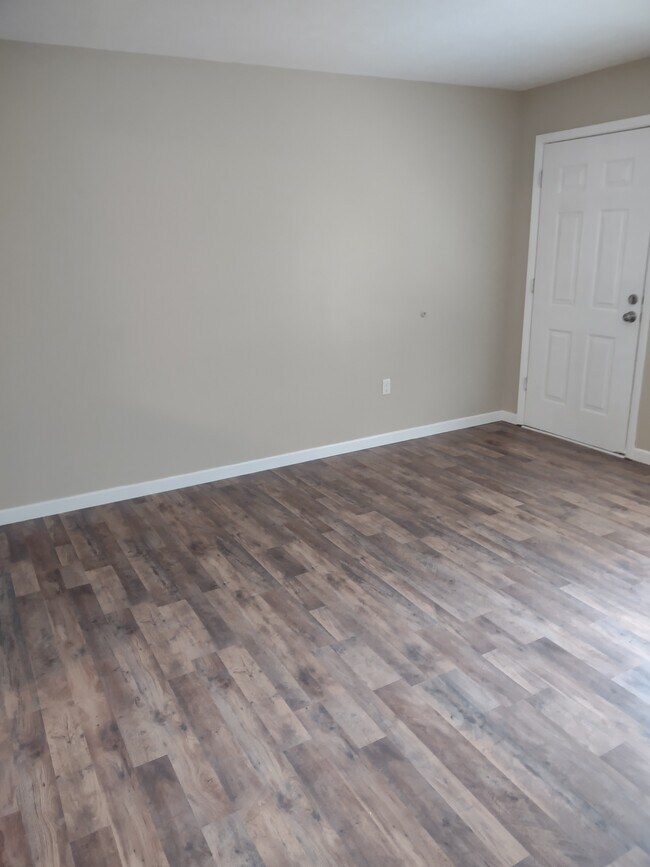 1228 McConnell St, Morristown, TN 37814 Apartments in Morristown, TN