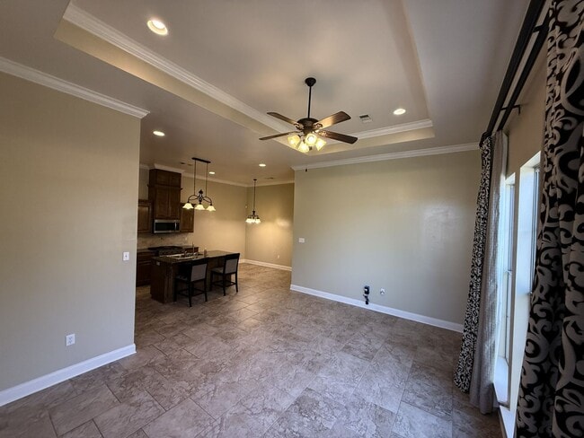 Foto del edificio - Charming 3 Bedroom Home in Willowbrook Sub...