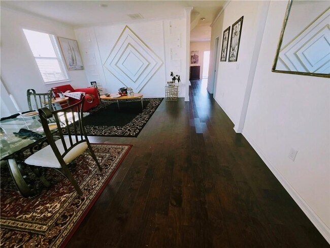 Building Photo - 3518 English Elm Wy