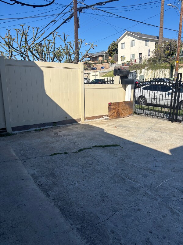 Foto del edificio - 519 S Bonnie Beach Pl