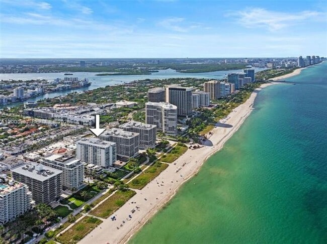 Photo - 9511 Collins Ave Apartment