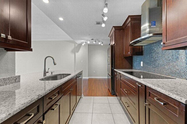 Foto del edificio - 700 S Harbour Island Blvd