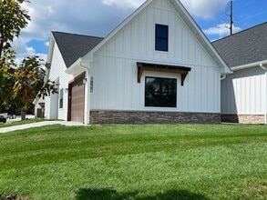 Building Photo - 10547 Co Rd 3010