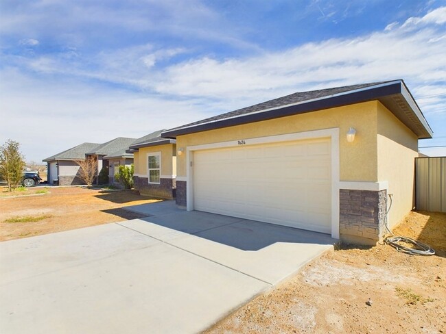 Building Photo - 2023 Newly Constructed Housing  in Pecos, ...