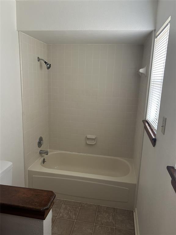 Foto del edificio - 35 Cypress Point