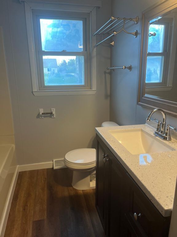Foto del edificio - 1830 W Sunnydale Ln