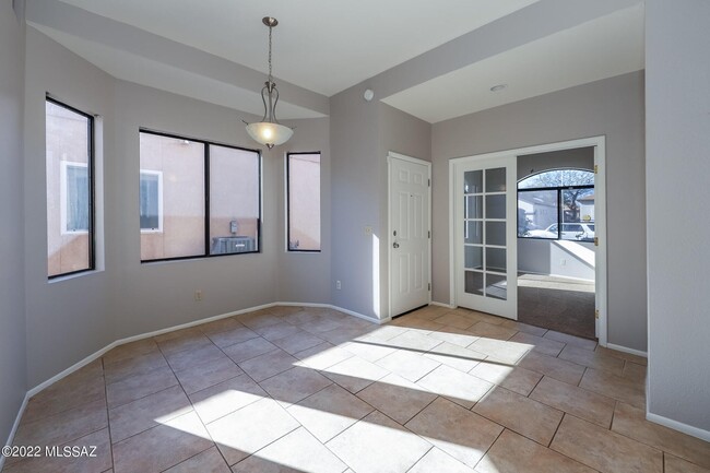 Building Photo - 7807 S Castle Bay St