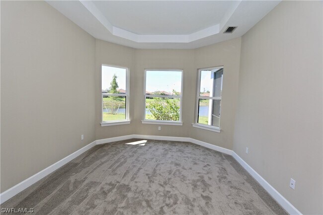 Building Photo - 8437 Rosa Ct