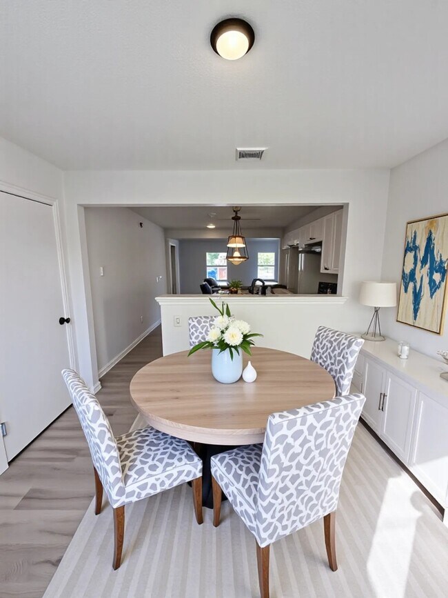 Foto del edificio - 4601 W 43rd St