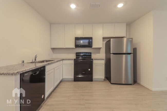 Foto del edificio - 202 Sesame Ln