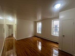 Building Photo - 9 Fabyan Pl
