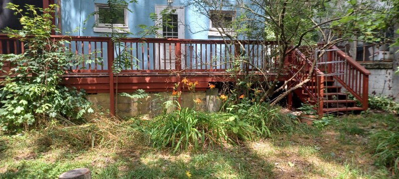 Foto principal - 606 E Cross St