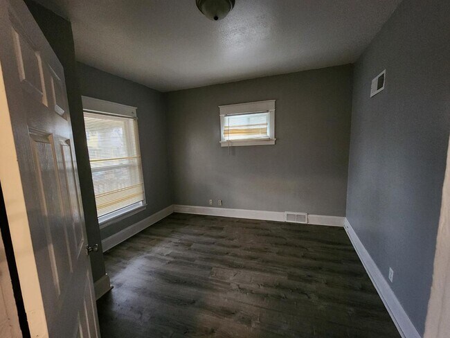 Foto del edificio - 2012 S 36th St