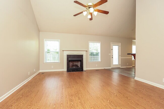 Building Photo - 314 Kirtley Ct