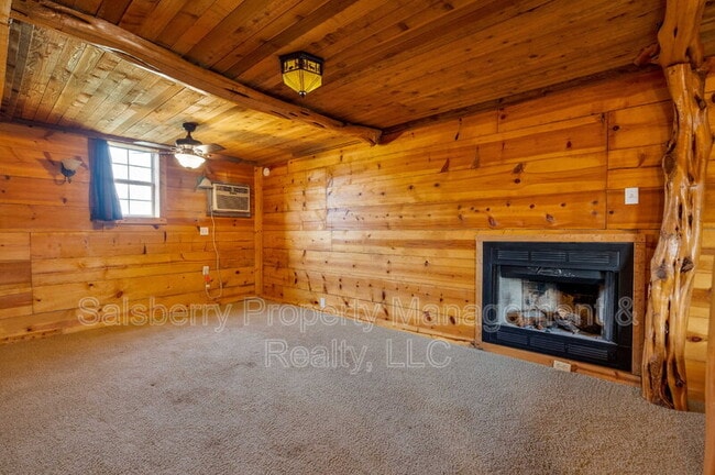Building Photo - 7584 Ben Day Murrin Rd