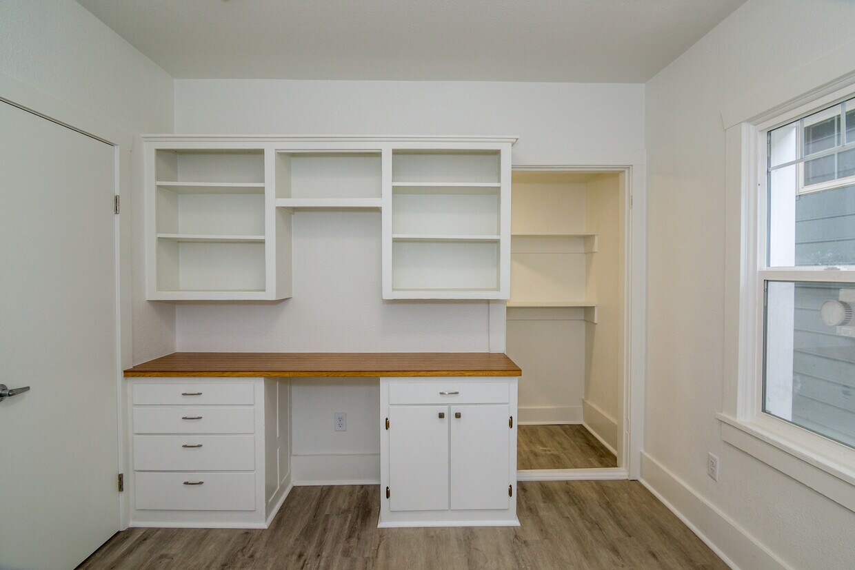 Bedroom built ins - 558 W Fremont St