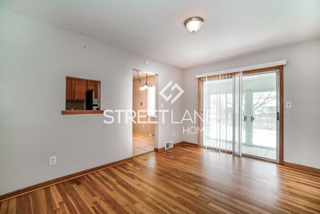 Foto del edificio - REDUCED!- Spacious 3 Bedroom in Columbus!