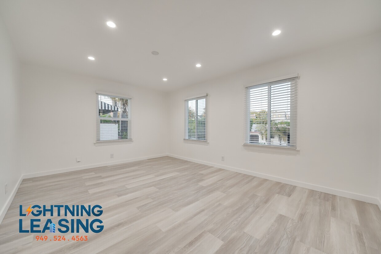 Foto principal - 1363 1/2 Hauser Blvd-4D