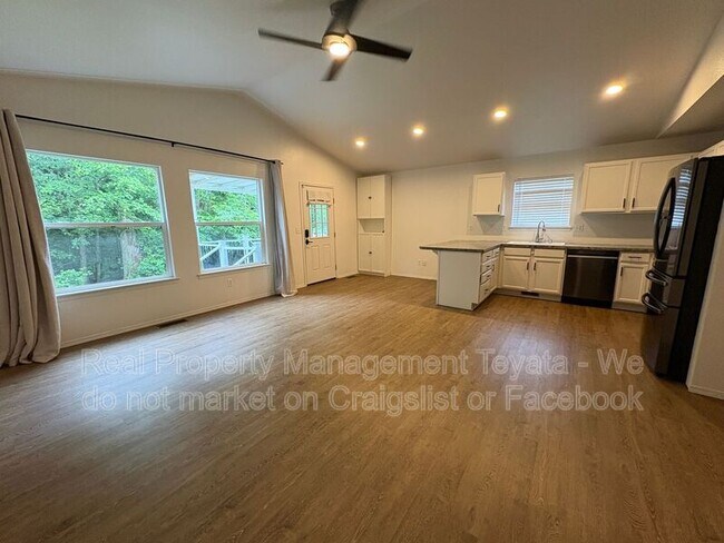 Foto del edificio - 3129 Arbor St