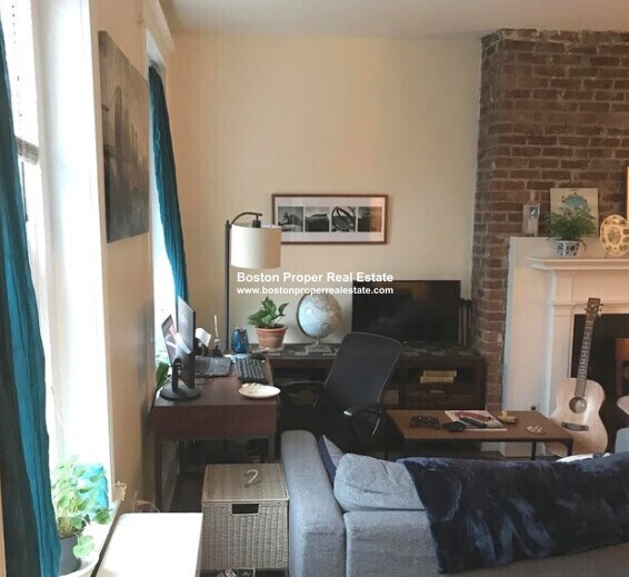 Primary Photo - 66 Myrtle St
