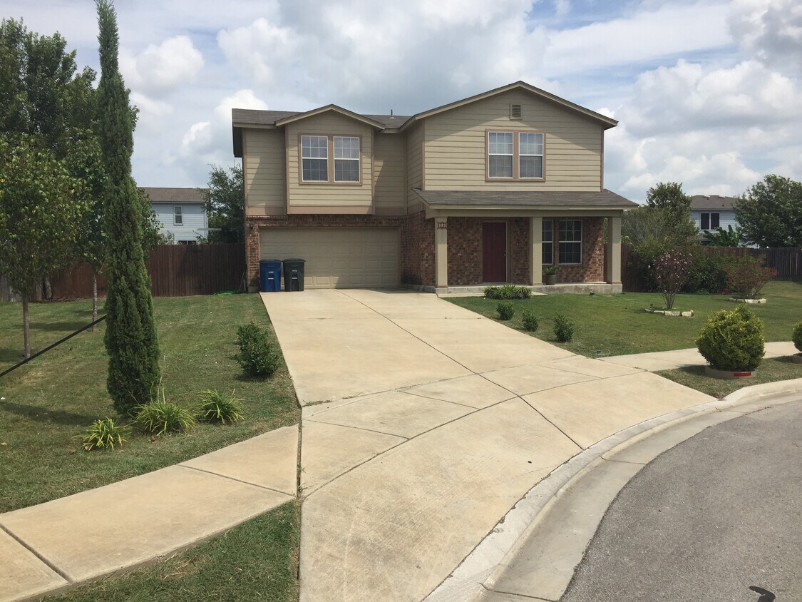 Primary Photo - 616 Northlake Dr