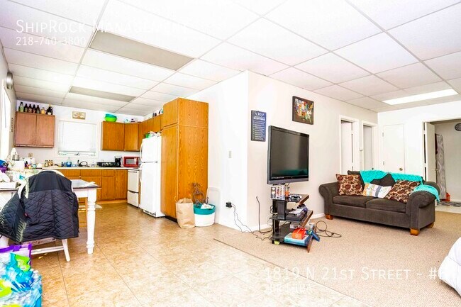 Foto del edificio - 1819 N 21st St