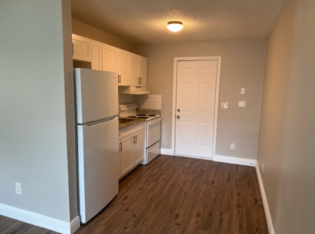 Foto del edificio - 3216 N 48th St