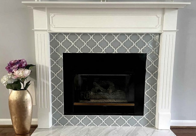 Fireplace - 10024 Vanderbilt Cir