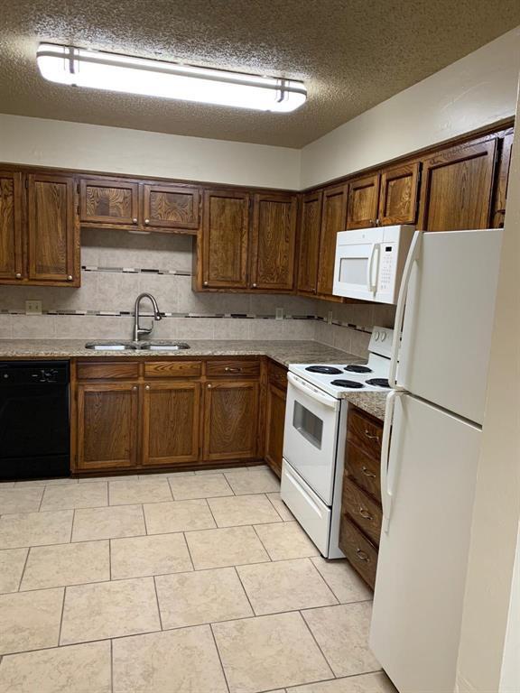 Foto del edificio - 914 Kilkenny Ct