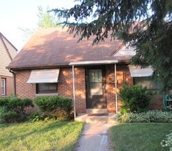 Building Photo - 5160 N 67th St