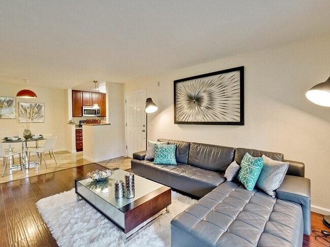 Living Room - 684 Teatree Ct