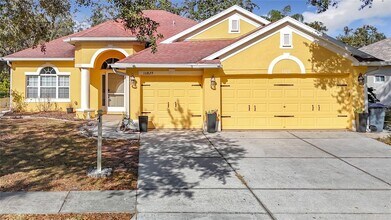 Building Photo - 16829 Midsummer Ln
