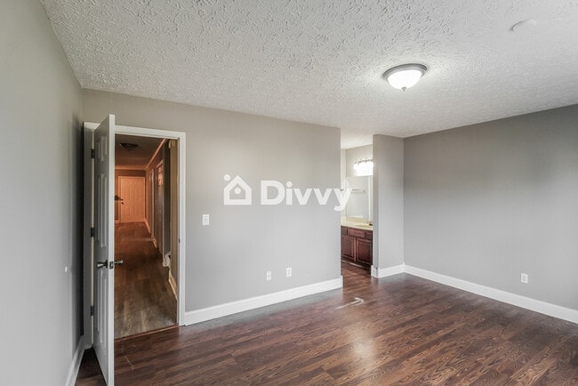 Building Photo - 118 Wingate Cir