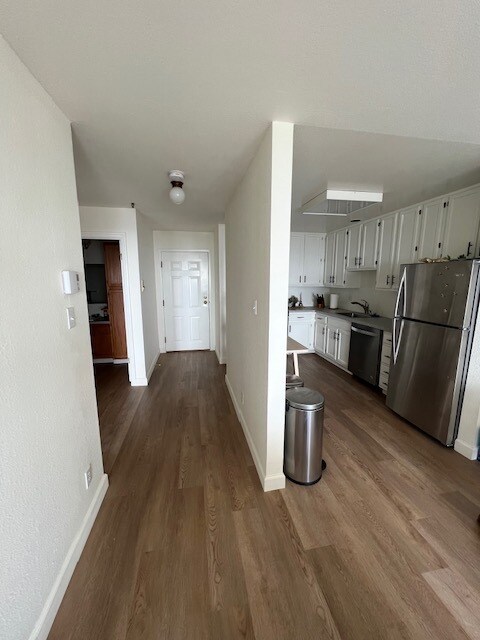 Foto del edificio - 524 Monterey Rd