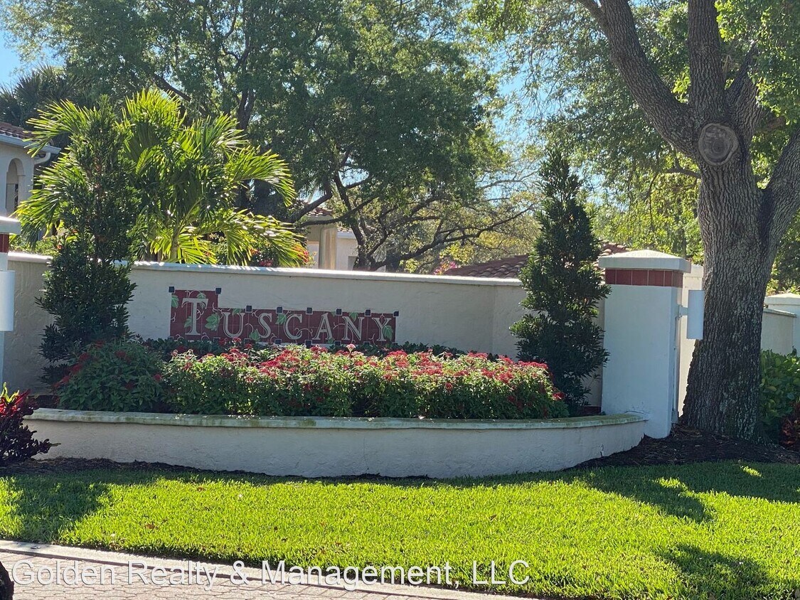 Foto principal - 104 Tuscana Ct