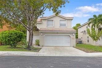 Building Photo - 1512 SW 106th Ave