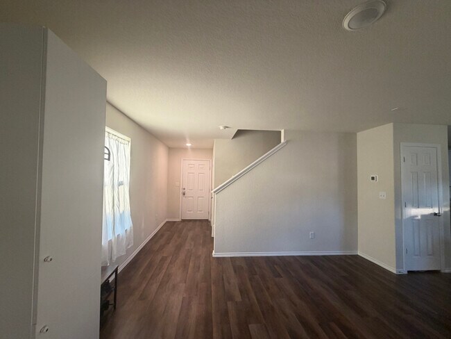 Foto del edificio - 10310 Glimmer