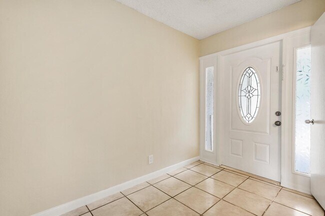 Foto del edificio - 7901 NW 33rd St