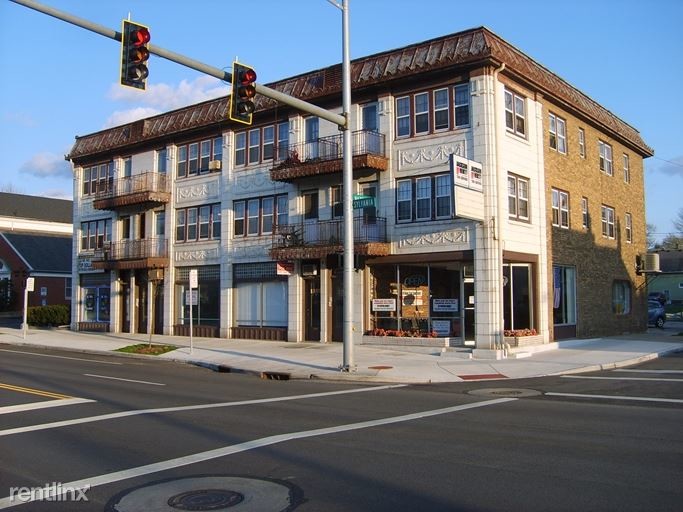 Primary Photo - 1 br, 1 bath Apartment - 1391 W Sylvania Ave