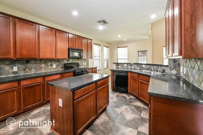 Building Photo - 13603 Brighton Park Drive, Houston, TX, 77044